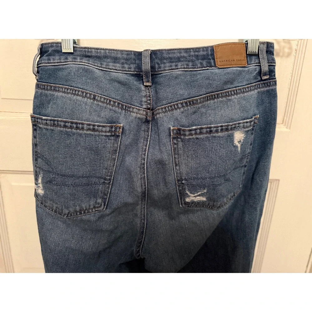 American Eagle Outfitters Womens Size 8 Jeans Ripped Medium Wash Comfort Stretch